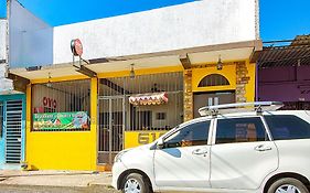 OYO Hotel Posada Los Faroles